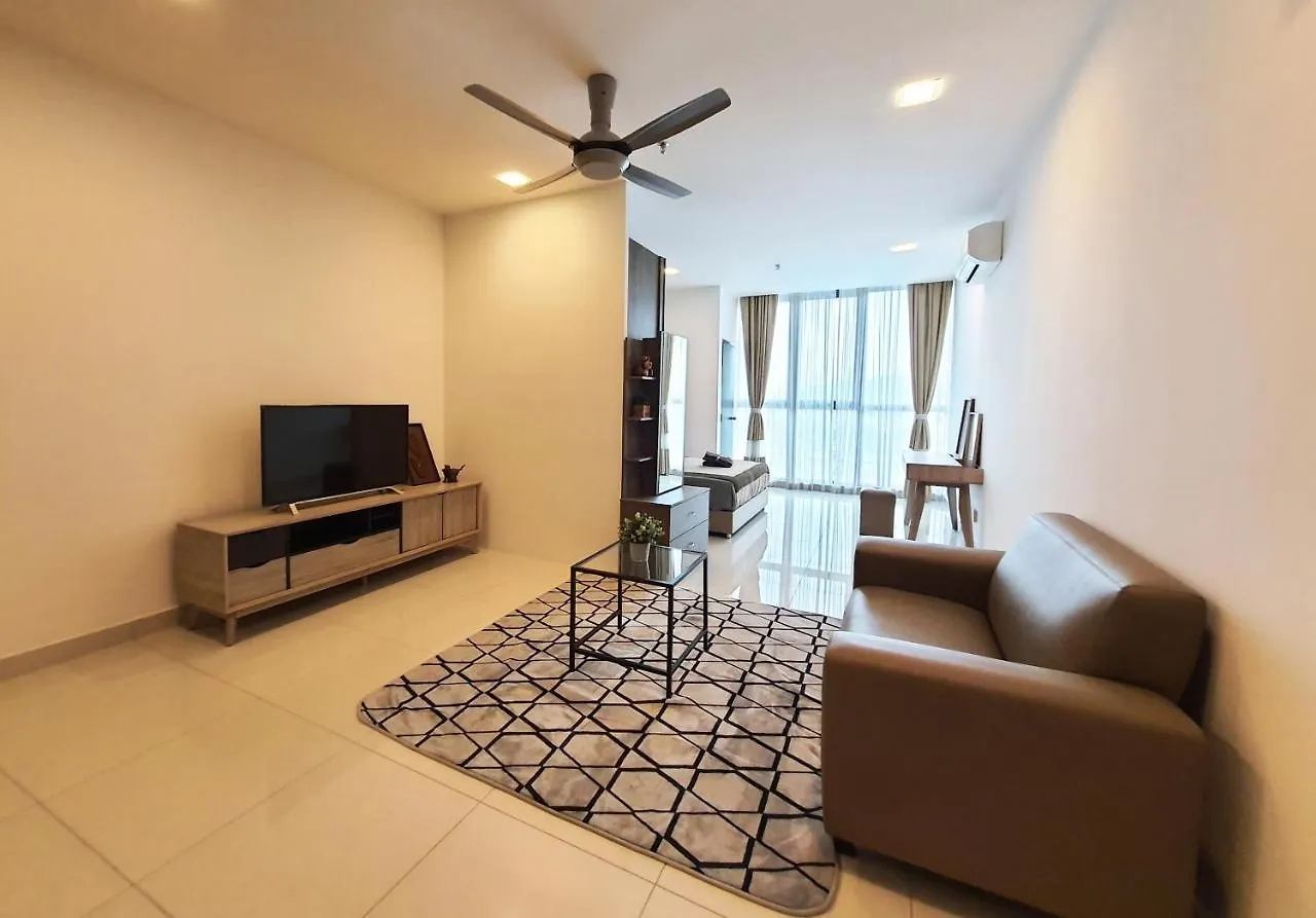 Pj Atria Sofo By Skylimit Suites Petaling Jaya Apartment