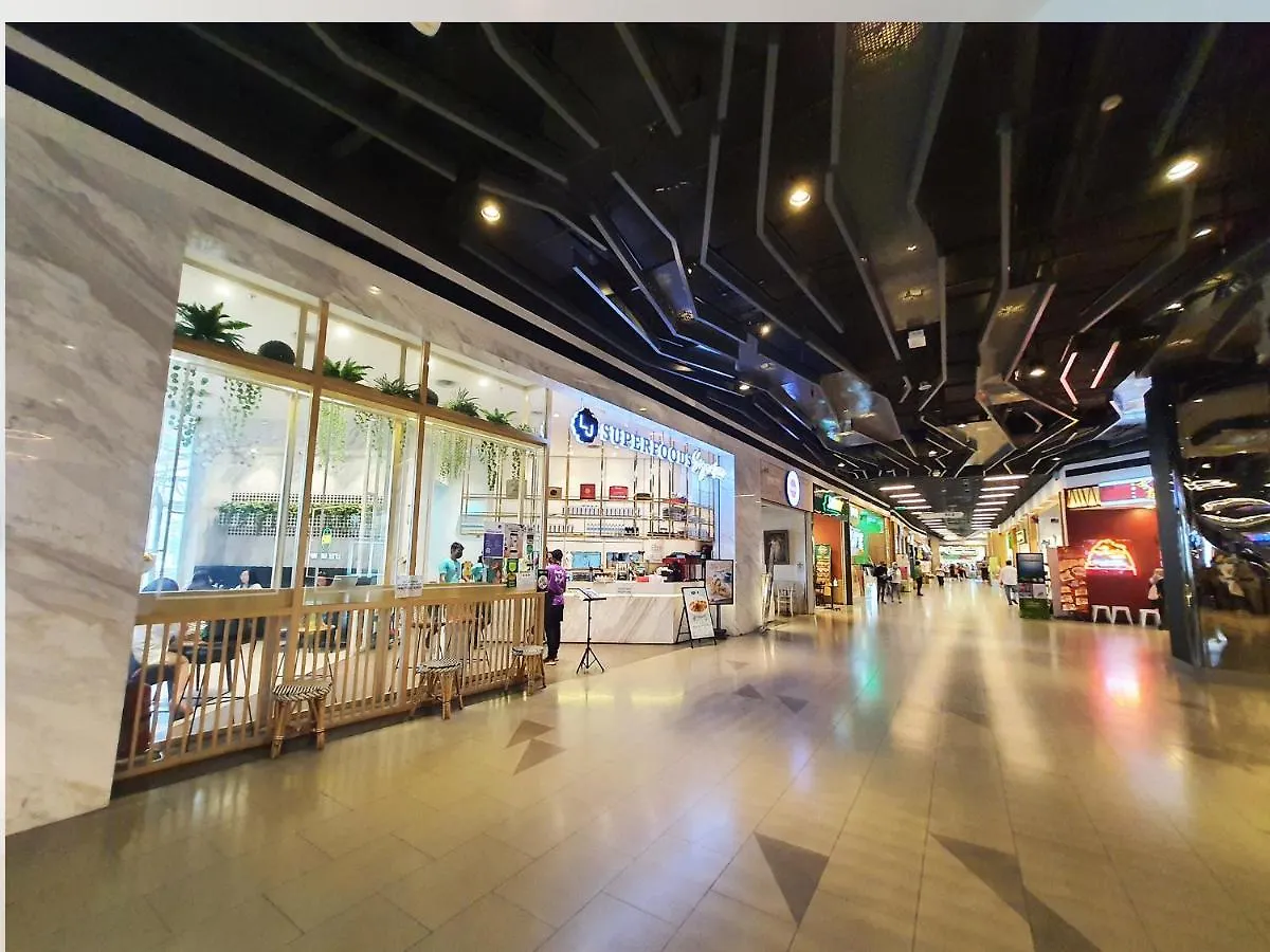 Pj Atria Sofo By Skylimit Suites Petaling Jaya Apartment